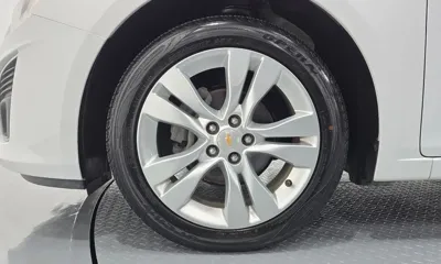 ChevroletGMDaewoo Cruze 2014, 82272 км, за 2625.71 USD