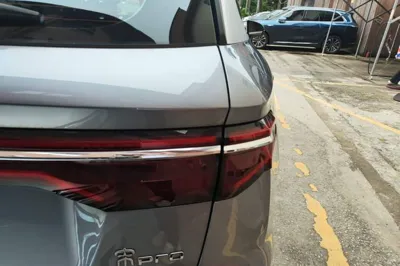 BYD Song Pro New Energy 2022, 24200 км, за 12621 USD - фото 9