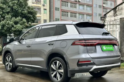 BYD Song Pro New Energy 2022, 24200 км, за 12621 USD - фото 16