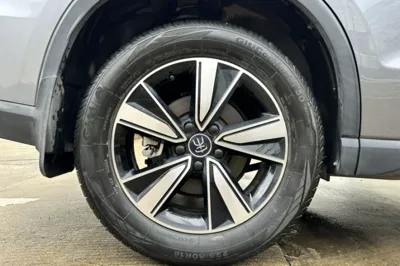 BYD Song Pro New Energy 2022, 24200 км, за 12621 USD - фото 17