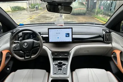 BYD Song Pro New Energy 2022, 24200 км, за 12621 USD - фото 31