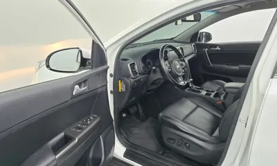 Kia Sportage 2016, 136478 км, за 6837.27 USD - фото 10