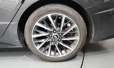 Hyundai Sonata 2022, 94935 км, за 12603.39 USD - фото 21