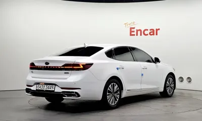 Kia K7 2020, 133718 км, за 11230.84 USD