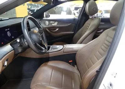 Mercedes-Benz E-Class 2023, 31000 км, за 30872.29 USD - фото 10
