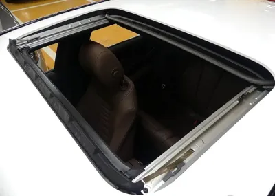 Mercedes-Benz E-Class 2023, 31000 км, за 30872.29 USD - фото 19