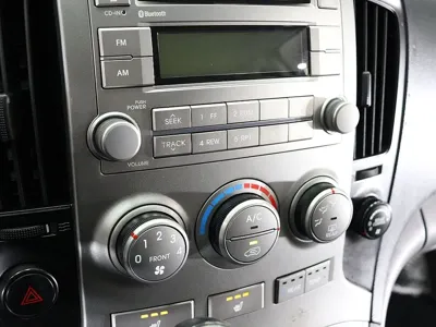 Hyundai Starex 2014, 159508 км, за 7135.78 USD - фото 16