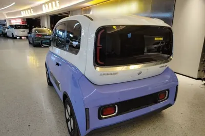 Baojun KiWi EV 2023, 3800 км, за 9287 USD