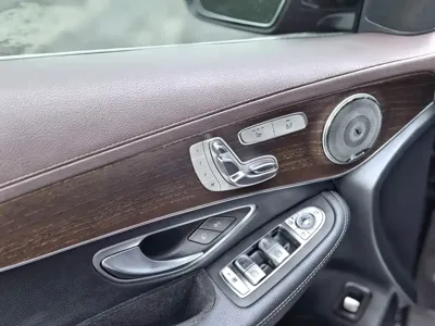 Mercedes-Benz GLC 2021, 49000 км, за 22522.52 USD