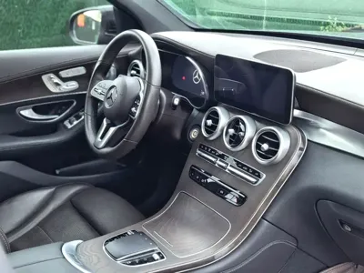 Mercedes-Benz GLC 2021, 49000 км, за 22522.52 USD