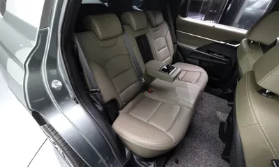 KG_Mobility_Ssangyong Torres 2023, 44441 км, за 14201.96 USD - фото 26