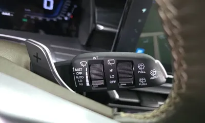 KG_Mobility_Ssangyong Torres 2023, 44441 км, за 14201.96 USD - фото 30