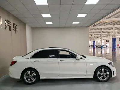 Mercedes-Benz C-Class 2021, 49000 км, за 20570.53 USD - фото 7