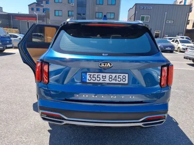 Kia Sorento 2021, 98383 км, за 13784.95 USD