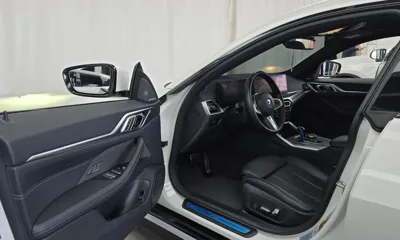 BMW i4 2022, 83538 км, за 30400.6 USD - фото 10