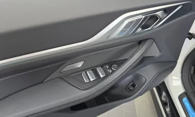 BMW i4 2022, 83538 км, за 30400.6 USD - фото 28