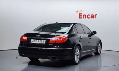 Hyundai Genesis 2014, 181436 км, за 3171.46 USD