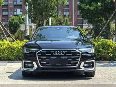 Audi A6L · 2020 год