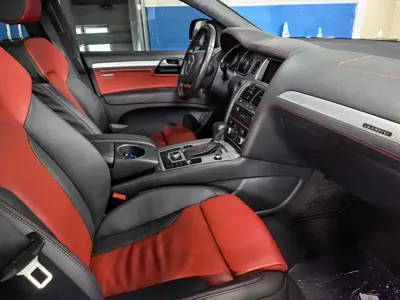 Audi Q7 2011, 27000 км, за 39132.73 USD