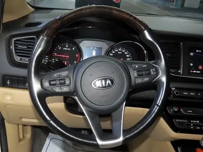Kia Canival 2020, 62971 км, за 11356.18 USD - фото 8