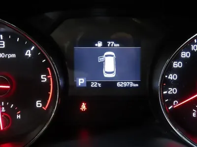 Kia Canival 2020, 62971 км, за 11356.18 USD - фото 9