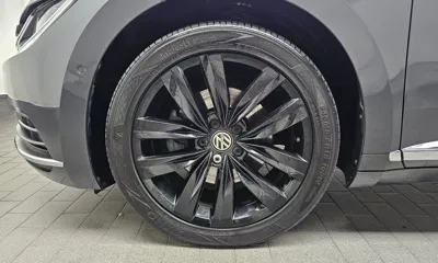 Volkswagen Arteon 2019, 112445 км, за 13550.5 USD