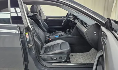 Volkswagen Arteon 2019, 112445 км, за 13544.31 USD - фото 26