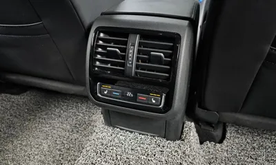 Volkswagen Arteon 2019, 112445 км, за 13544.31 USD - фото 31