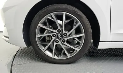 Hyundai Avante 2019, 88038 км, за 9117.94 USD