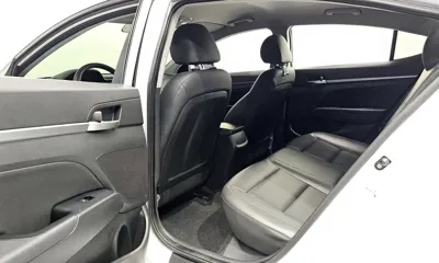 Hyundai Avante 2019, 88038 км, за 9117.94 USD - фото 12