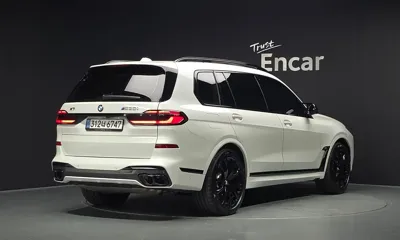 BMW X7 2025, 9194 км, за 99087.85 USD