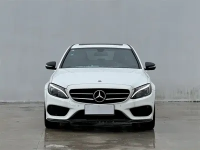 Mercedes-Benz C-Class 2018, 88000 км, за 14136.17 USD