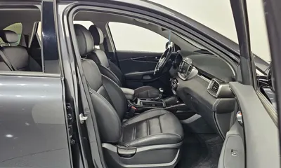 Kia Sorento 2019, 66299 км, за 10863.86 USD - фото 10