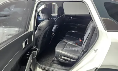 Kia Sorento 2023, 46743 км, за 20651.48 USD - фото 11