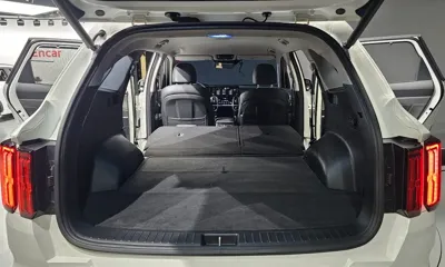 Kia Sorento 2023, 46743 км, за 20651.48 USD - фото 20