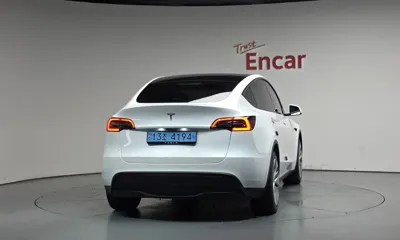 Tesla Model Y 2024, 50518 км, за 25276.89 USD