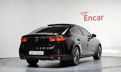 Kia K7 2016, 147519 км, за 65000.3 USD