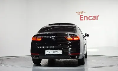 Kia K7 2016, 147519 км, за 65000.3 USD