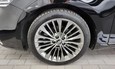 Kia K7 2016, 147519 км, за 65000.3 USD