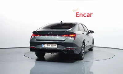 Hyundai Avante 2021, 51636 км, за 10011.72 USD
