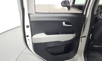 Kia Ray 2023, 19992 км, за 10684.04 USD - фото 25