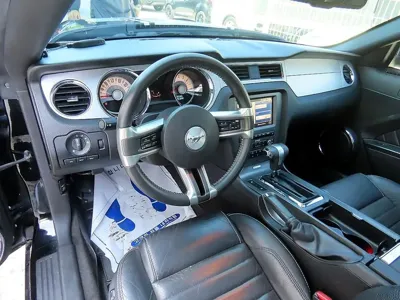 Ford Mustang 2011, 98058 км, за 6440.29 USD - фото 7