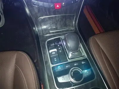 BYD Tang New Energy 2017, 70300 км, за 5400.66 USD - фото 15