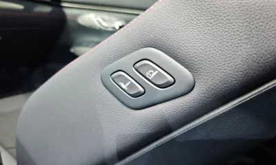 Genesis GV70 2021, 37928 км, за 25928.84 USD - фото 34