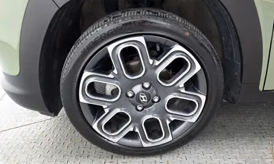Hyundai Casper 2023, 72515 км, за 9188.27 USD