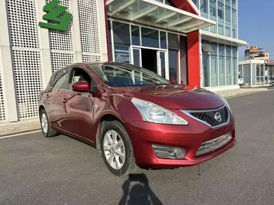 Nissan Tiida 2015, 121000 км, за 4243.47 USD - фото 23