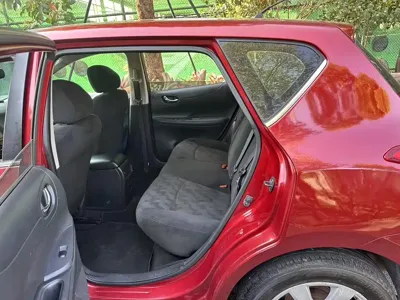 Nissan Tiida 2015, 121000 км, за 4243.47 USD - фото 24