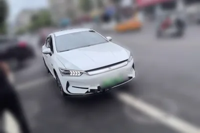 BYD Qin Plus 2023, 131500 км, за 12461 USD