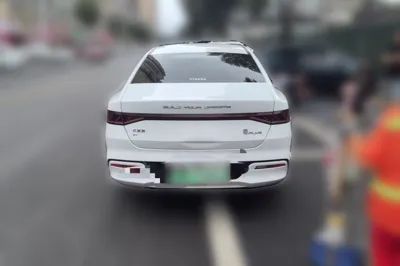 BYD Qin Plus 2023, 131500 км, за 12461 USD