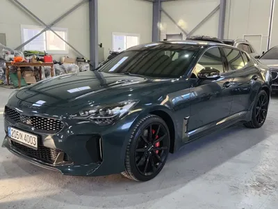 Kia Stinger 2023, 50061 км, за 23708.59 USD